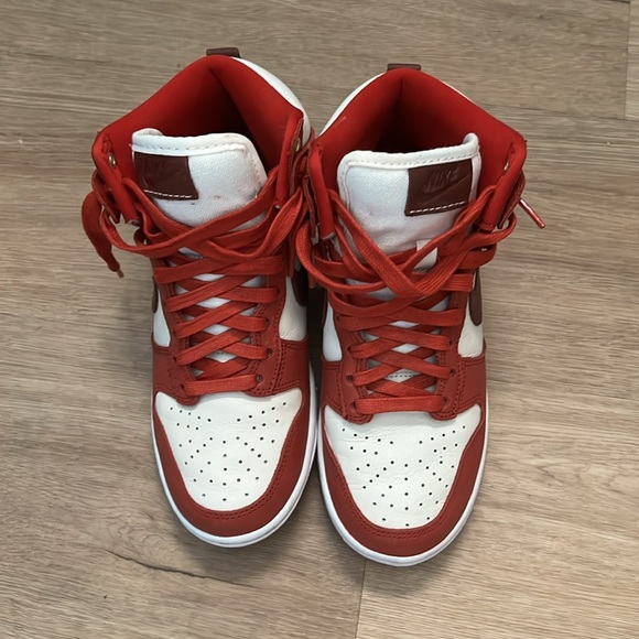 COPY - Nike dunks high - Picture 2 of 6